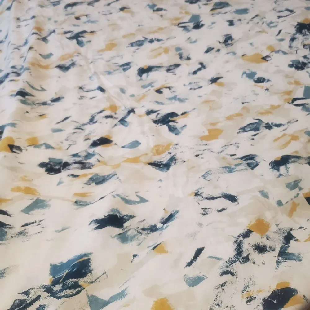 West Elm Abstract Petals 100% organic Cotton Duvet Full Queen